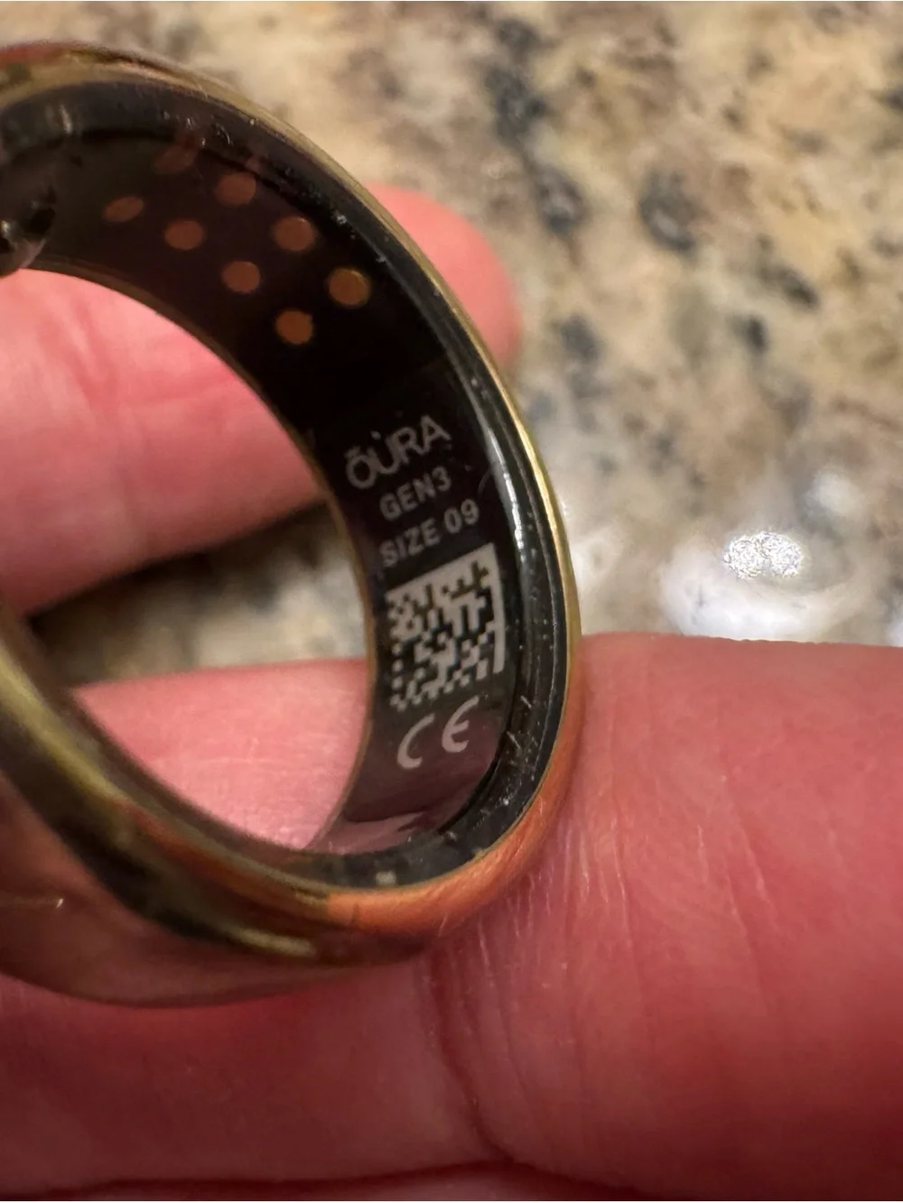 Oura Gold Ring with Charging Dock Size 9